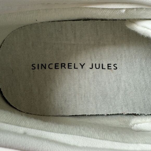 Sincerely Jules 3D Heart Sneakers White/Pink size 9 Casual Comfortable Walking - Picture 8 of 9